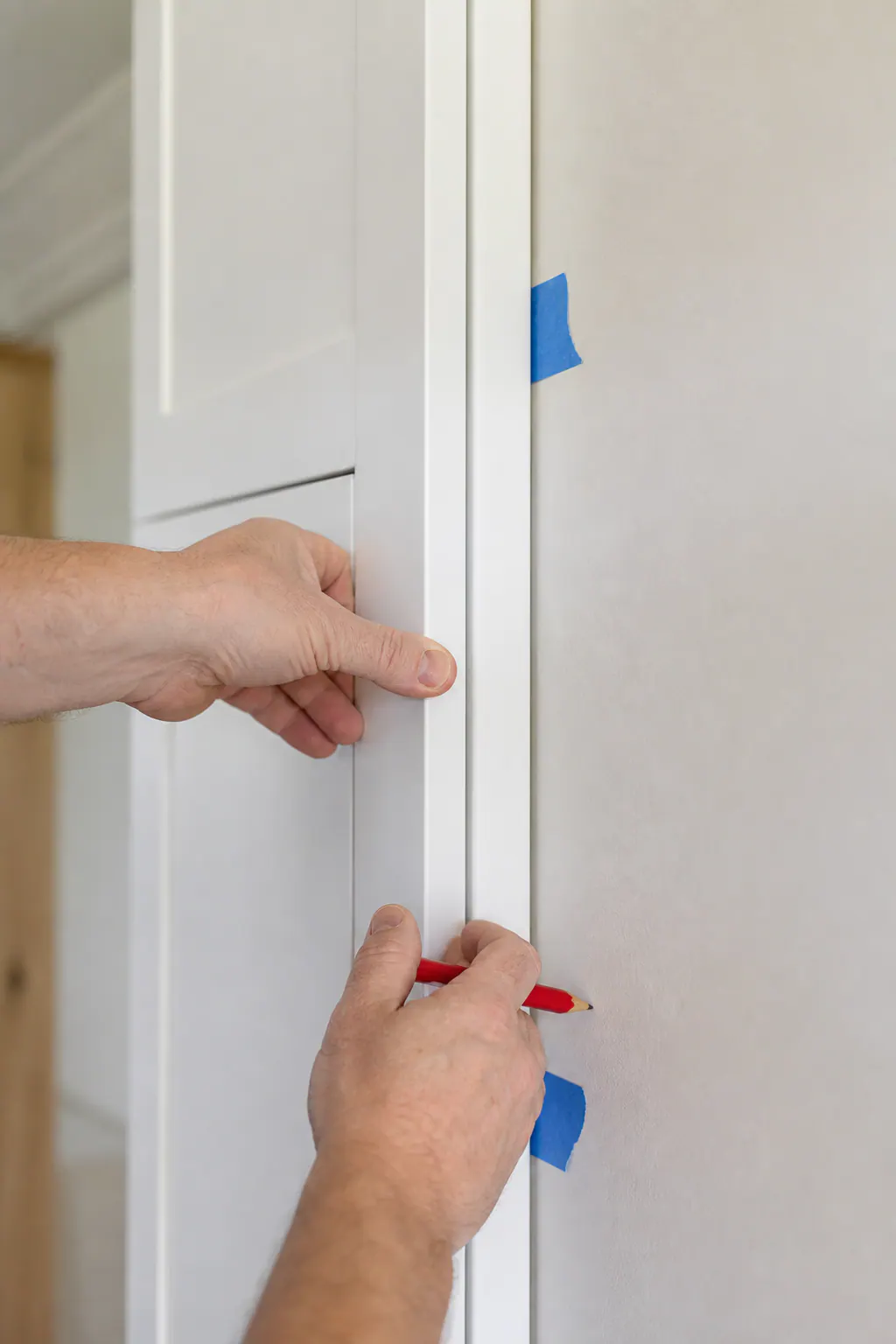 Precision Fitting at an Uneven Cabinet Wall