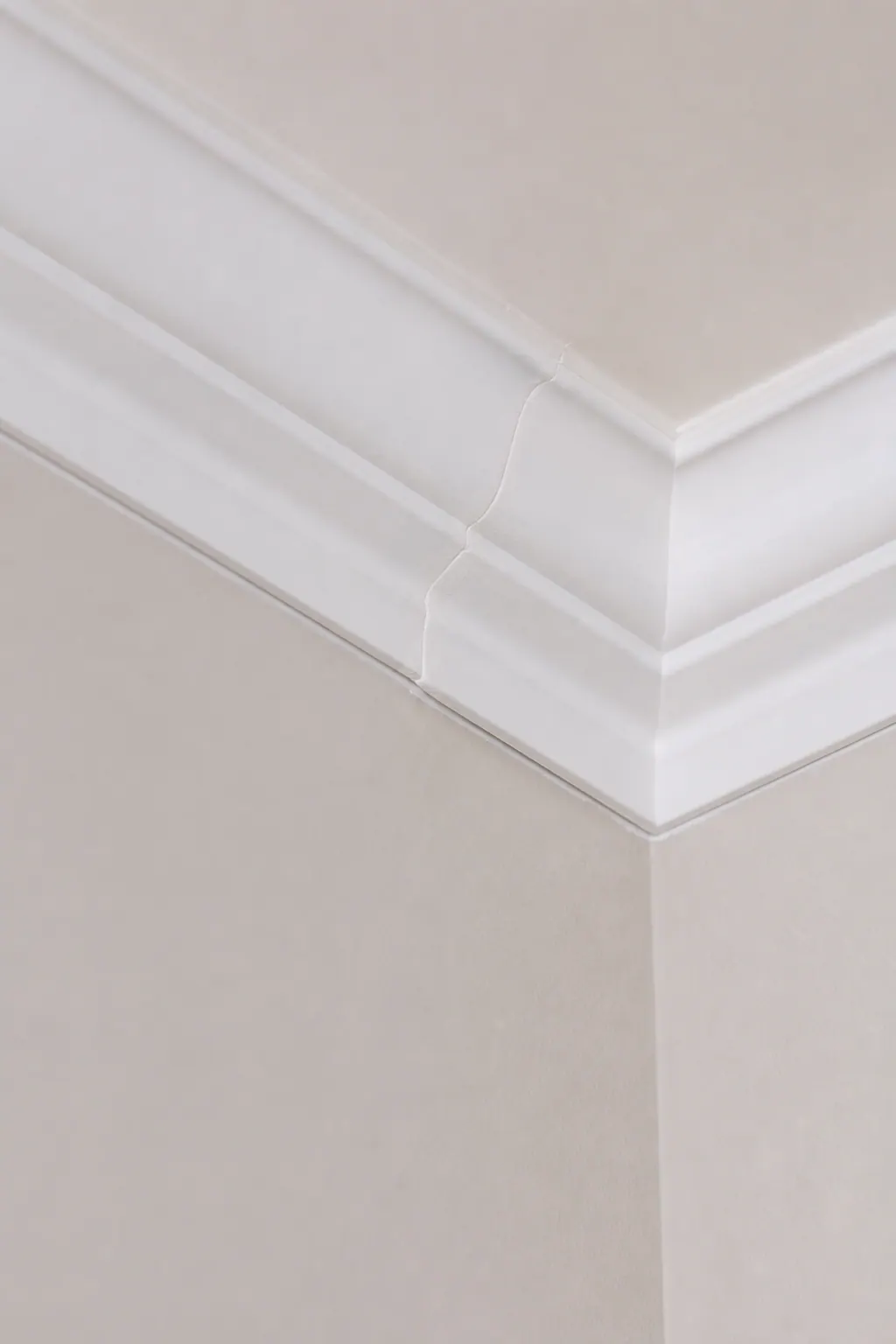 Repairing a Separated Crown Molding Seam